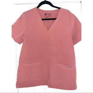 Figs mauve scrub top